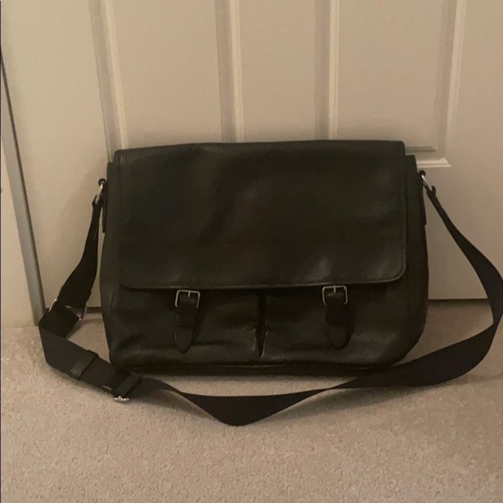 Men’s Coach messenger bag